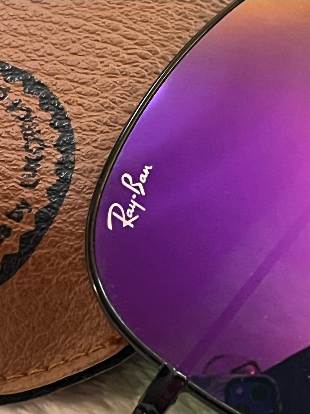 Ray-Ban Women's Aviator Sunglasses with Purple Mirror Lenses - Picture 4 of 6